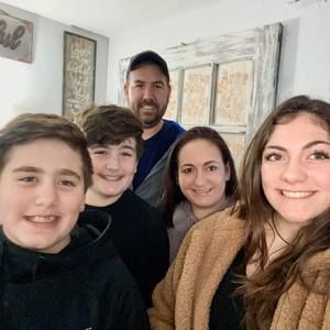 Meet your Posher, Corinne